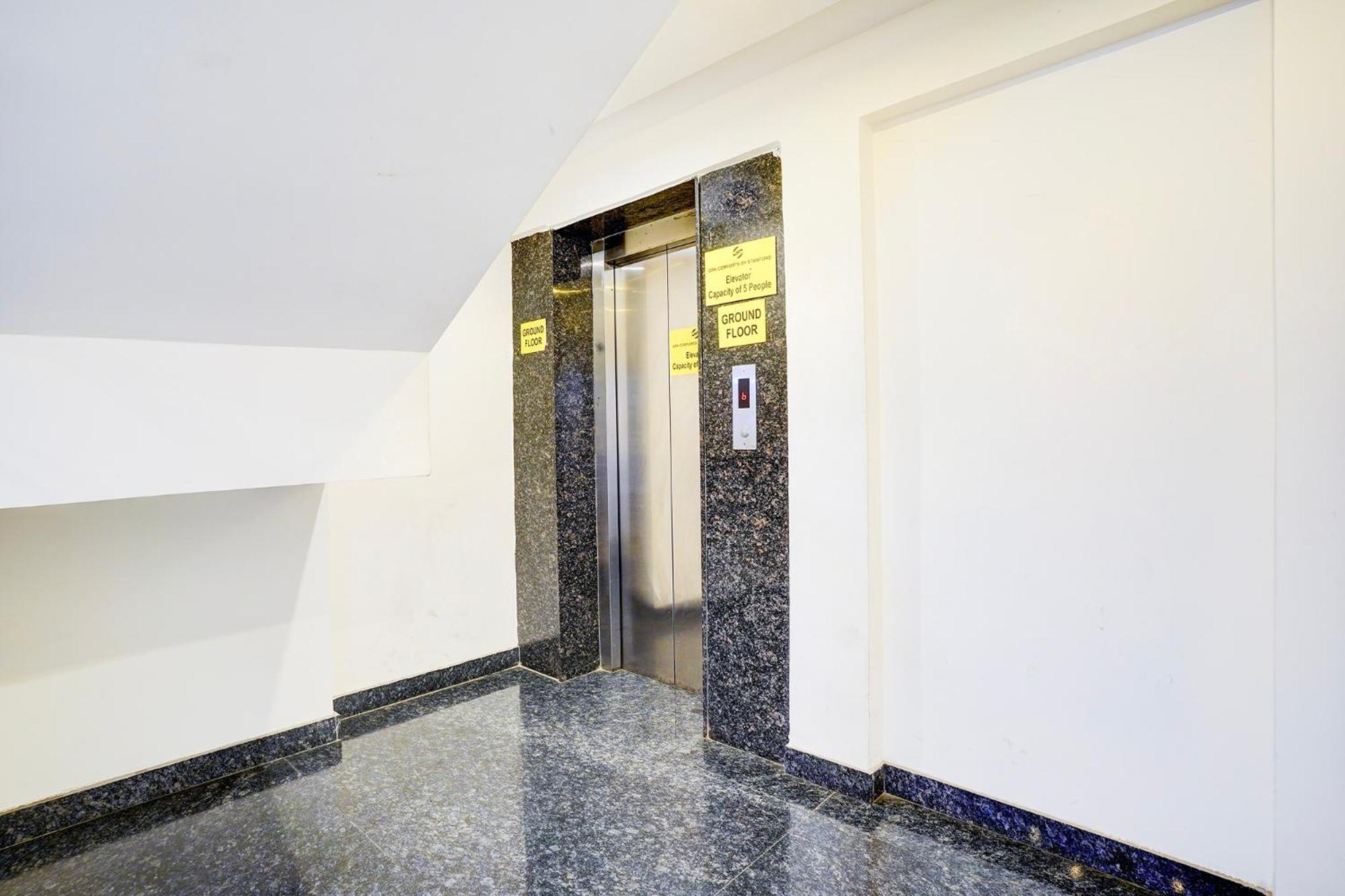 Fabhotel Grk Comforts - Jayanagar Bangalore Bagian luar foto