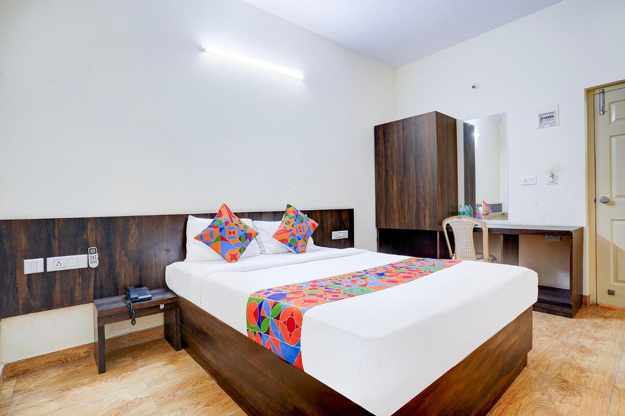 Fabhotel Grk Comforts - Jayanagar Bangalore Bagian luar foto